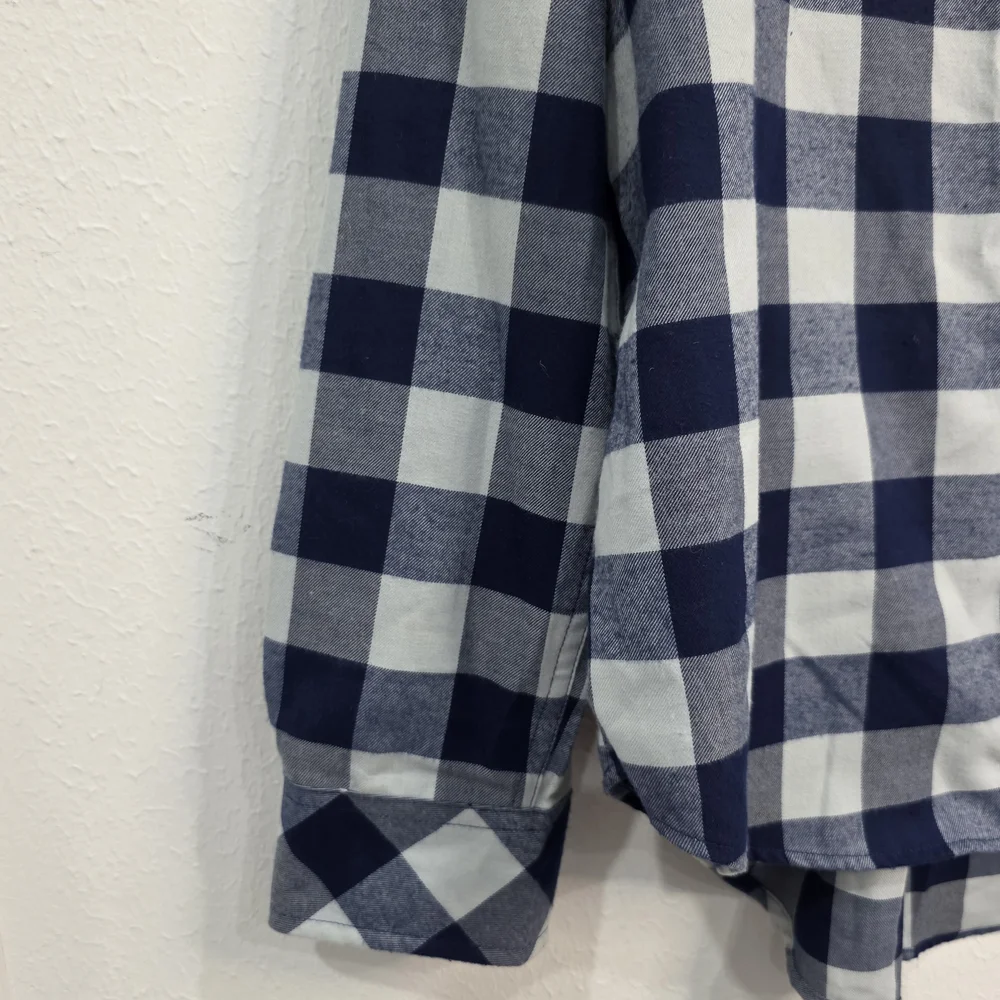 Vineyard Vines Navy and White Plaid Shirt - Picture 3 of 14